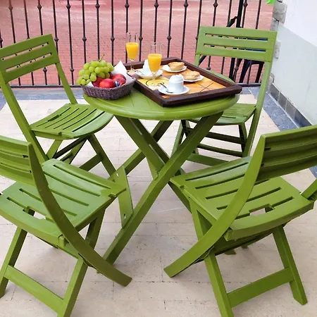 4 Bedrooms With Private Pool Enclosed Garden And Wifi At * Maxial